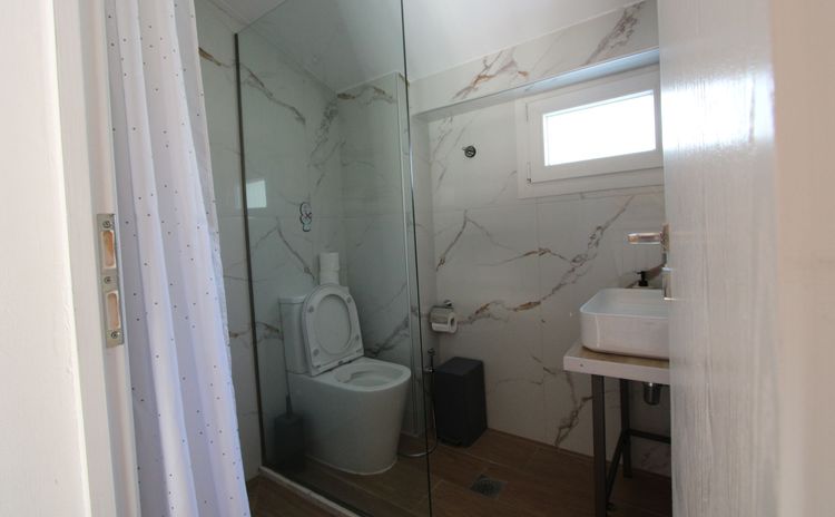 Poseidon Apartment, Ipsos Corfu: second bathroom